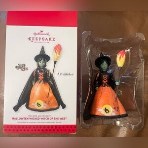 Hallmark Halloween Ornament Madame Alexander Wicked Witch of the West New